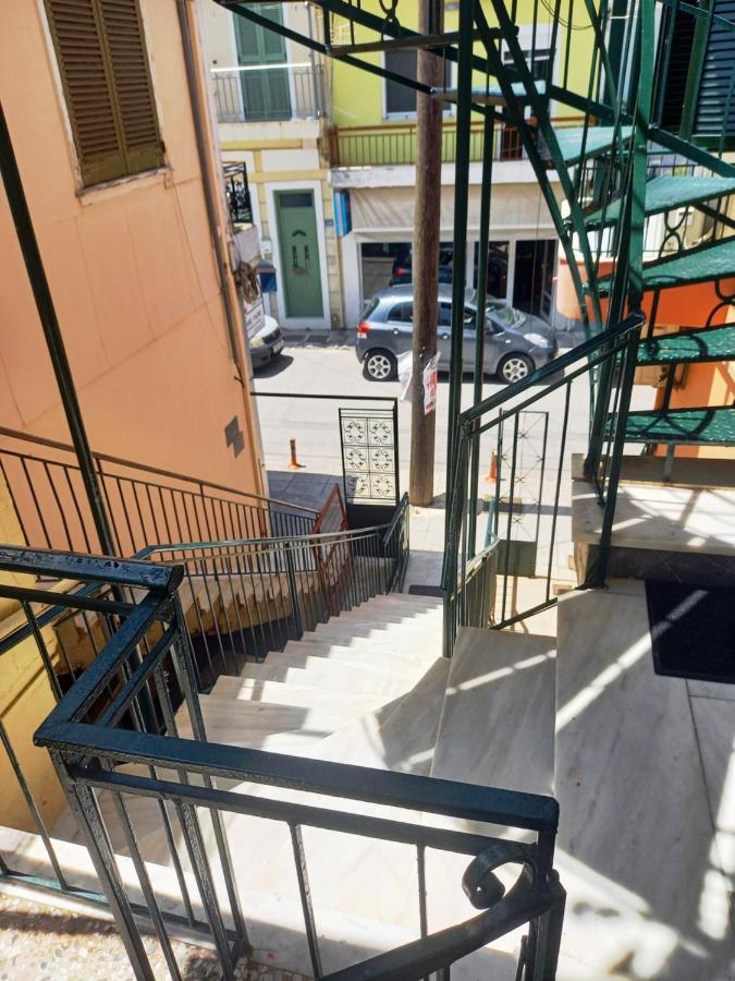 Appartement Valaoritou *